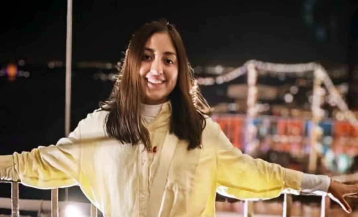 Cadete veracruzana entre las víctimas del choque del Buque Cuauhtémoc en Nueva York; el accidente deja dos muertos y más de 20 heridos