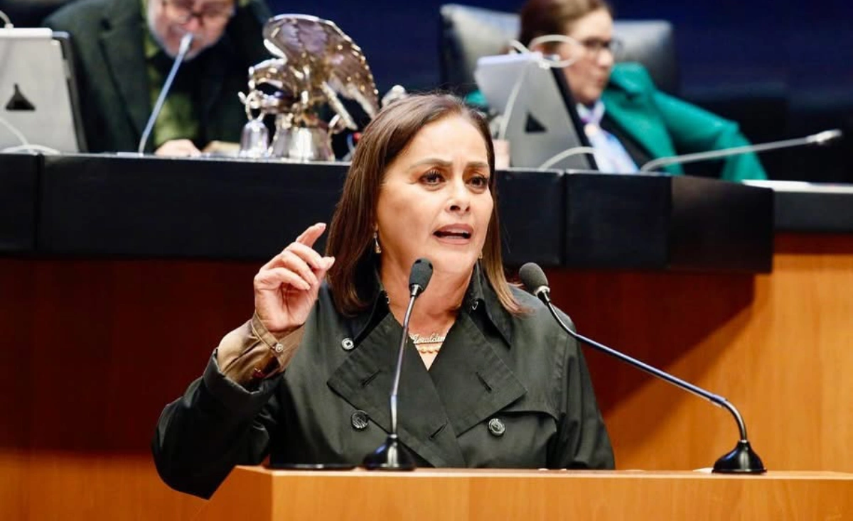 Rinde protesta Edna Geraldina García como senadora tras licencia de Carolina Viggiano