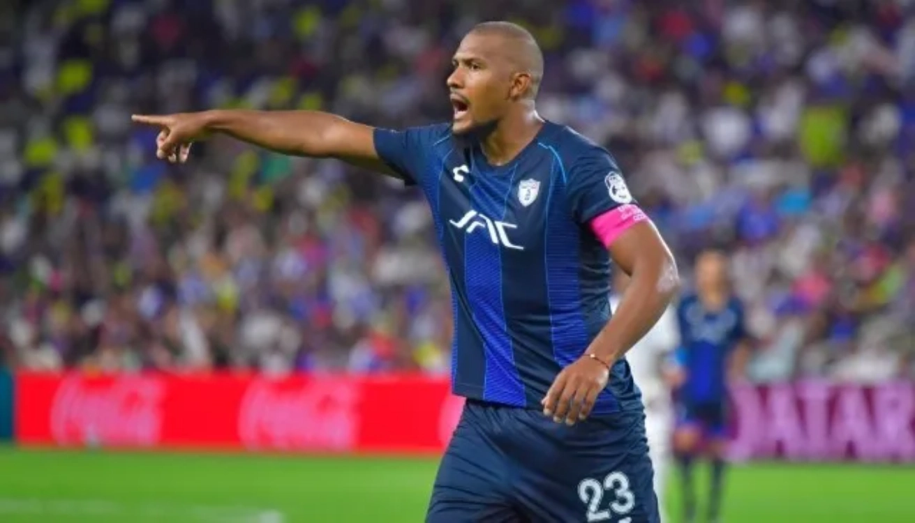 Salomón Rondón deja Pachuca para regresar a LaLiga con Real Oviedo