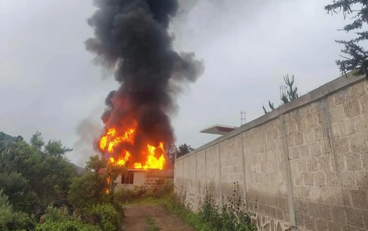 Explosión en vivienda de Tepetitlán revela posible almacenamiento ilegal de huachicol