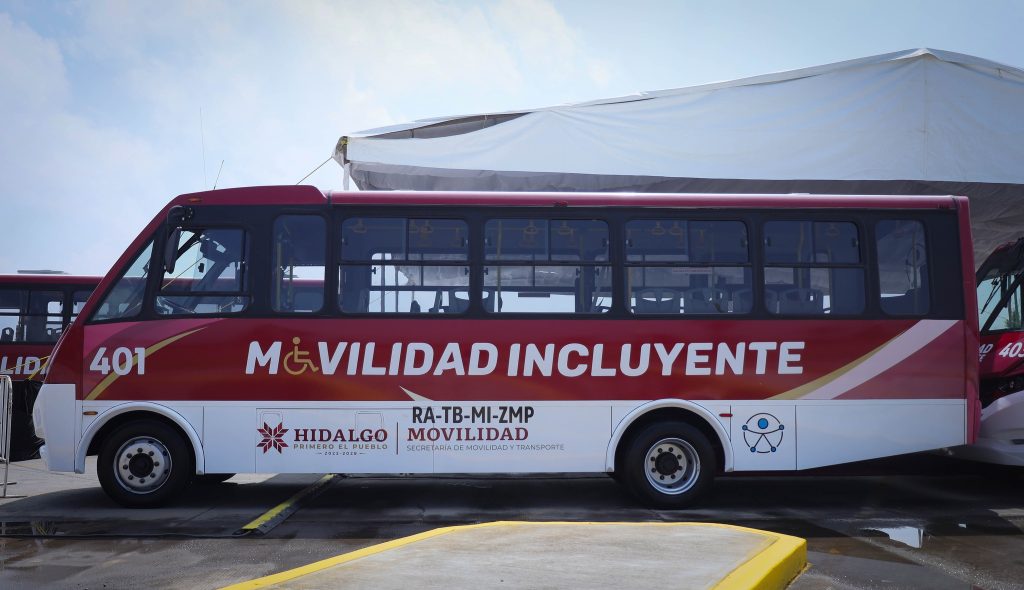 Tras tres años, inicia la modernización del Tuzobús en Hidalgo con nuevas rutas incluyentes, unidades adaptadas y sin aumento en tarifas.