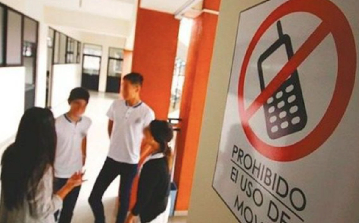 Adiós al celular en clases: Congreso de Hidalgo prohíbe su uso en escuelas