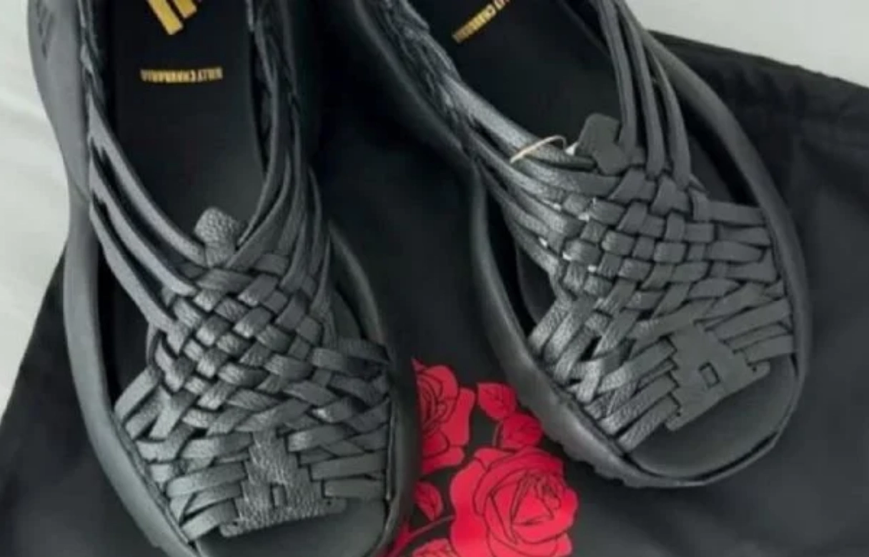 Adidas cede ante reclamo por plagio a comunidad zapoteca y pide reunión con Oaxaca