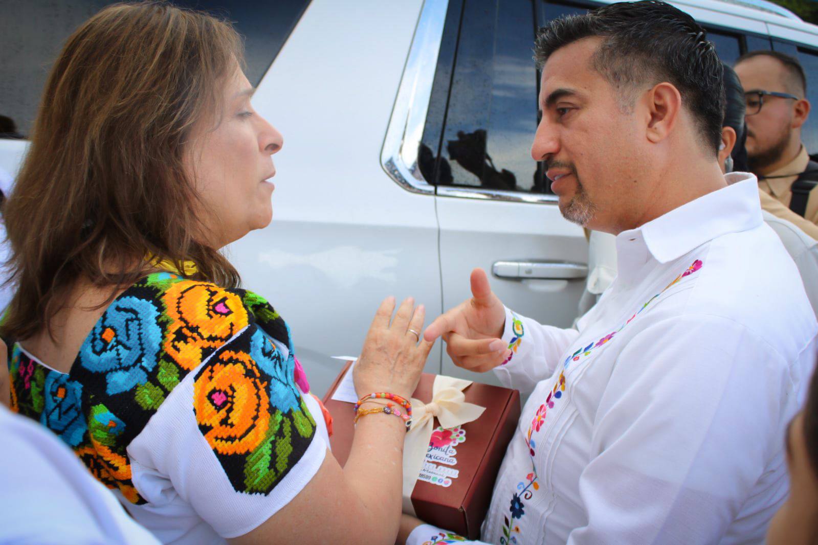 Diputado Daniel Andrade cambia Hidalgo por Veracruz para lucirse