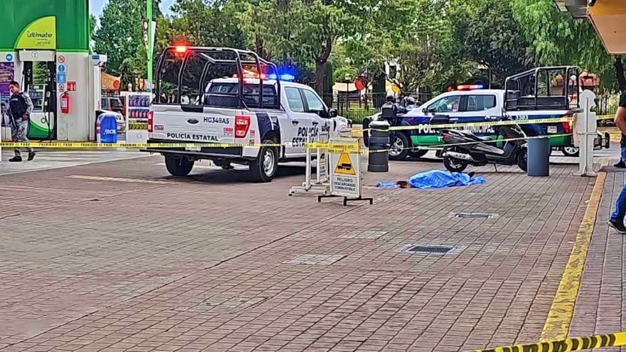 Intentó detener su camioneta… y murió atropellado por ella en el bulevar Bicentenario