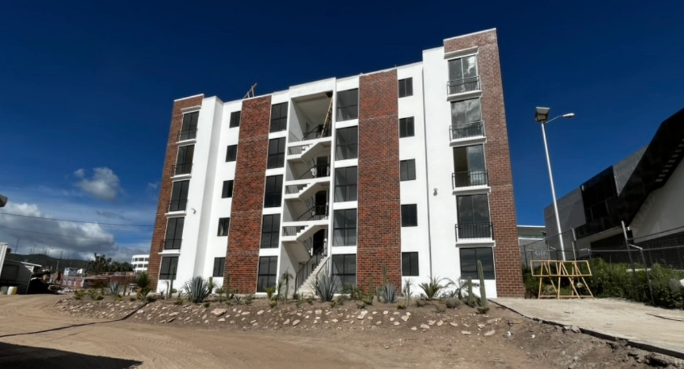 ¿Se puede inscribir a más de una persona de la misma familia en el programa Vivienda del Bienestar?