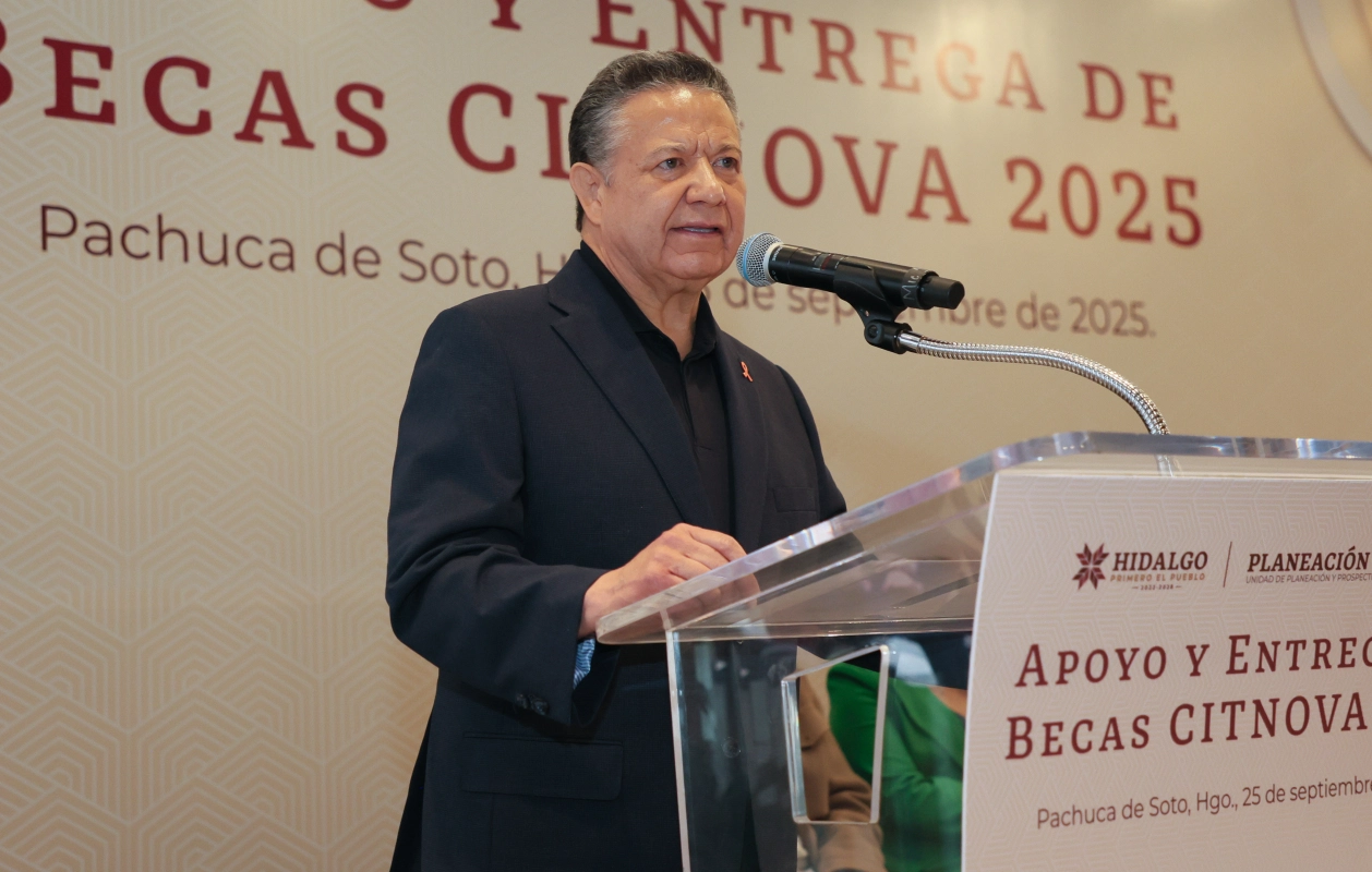 Menchaca aclara postura sobre iniciativa para prohibir a docentes – regidores en Hidalgo