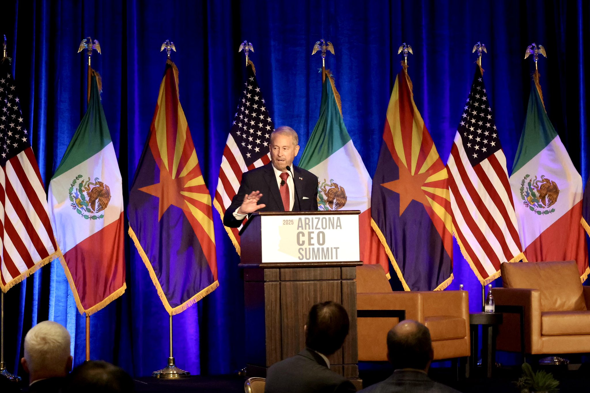El embajador de Estados Unidos, Ron Johnson, destacó que el gobierno de México a cargo de Claudia Sheinbaum se ha transformado en la lucha contra el narco. Foto: Archivo