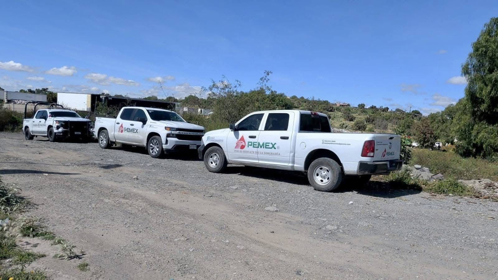 Toma clandestina provoca fuga de combustible en Mineral de la Reforma