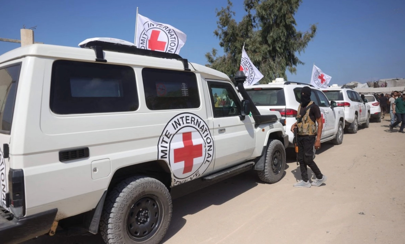 Hamas entrega a la Cruz Roja los cuerpos de cuatro rehenes israelíes fallecidos en Gaza