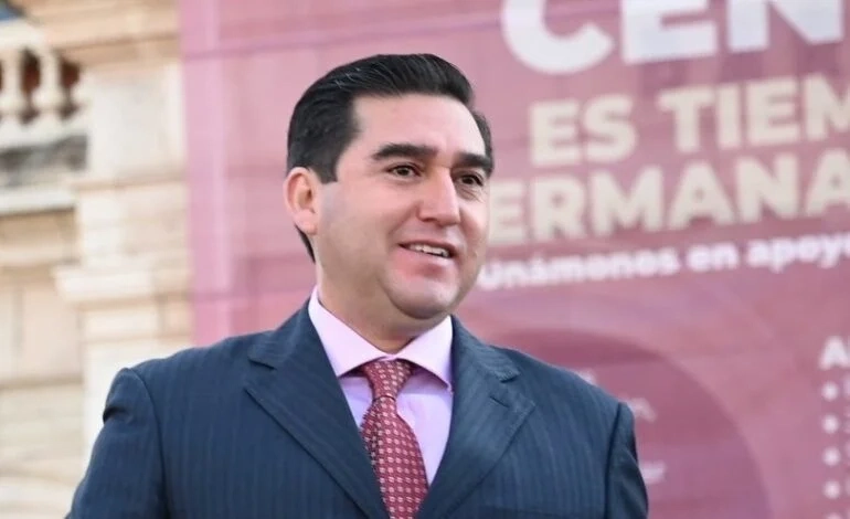 Napoleón González acusado de entregar vales de pollo en elecciones internas de Morena en Hidalgo