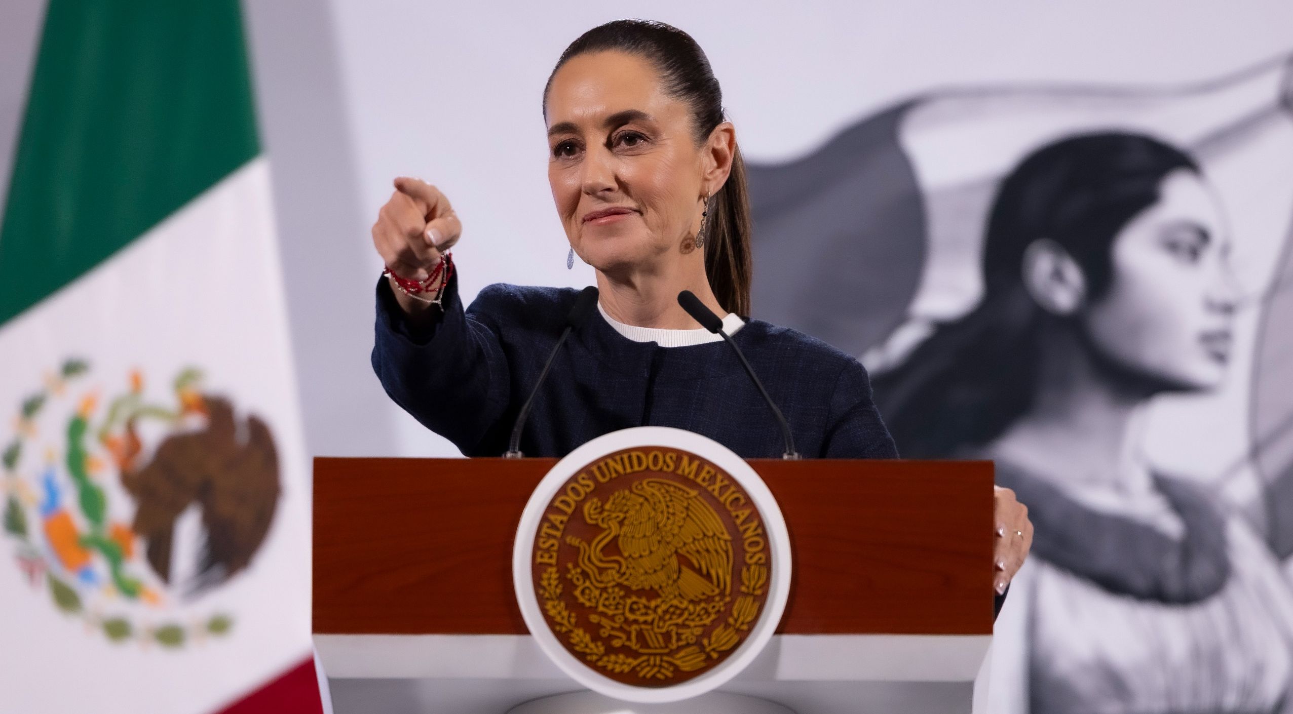 Claudia Sheinbaum advierte que iniciará procesos jurídicos si Grupo Salinas no paga al SAT